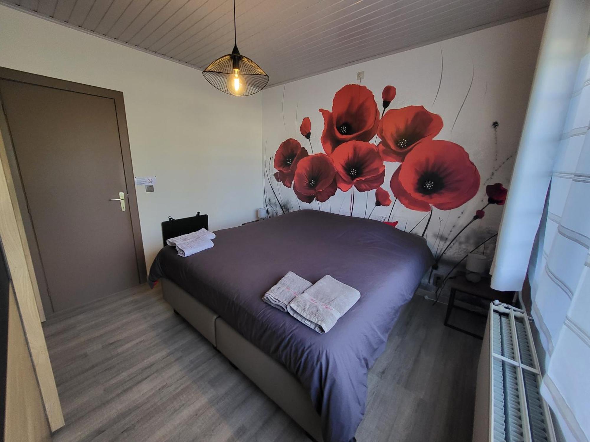 Mary'S Poppies - Bed & Breakfast Blandain Exterior photo